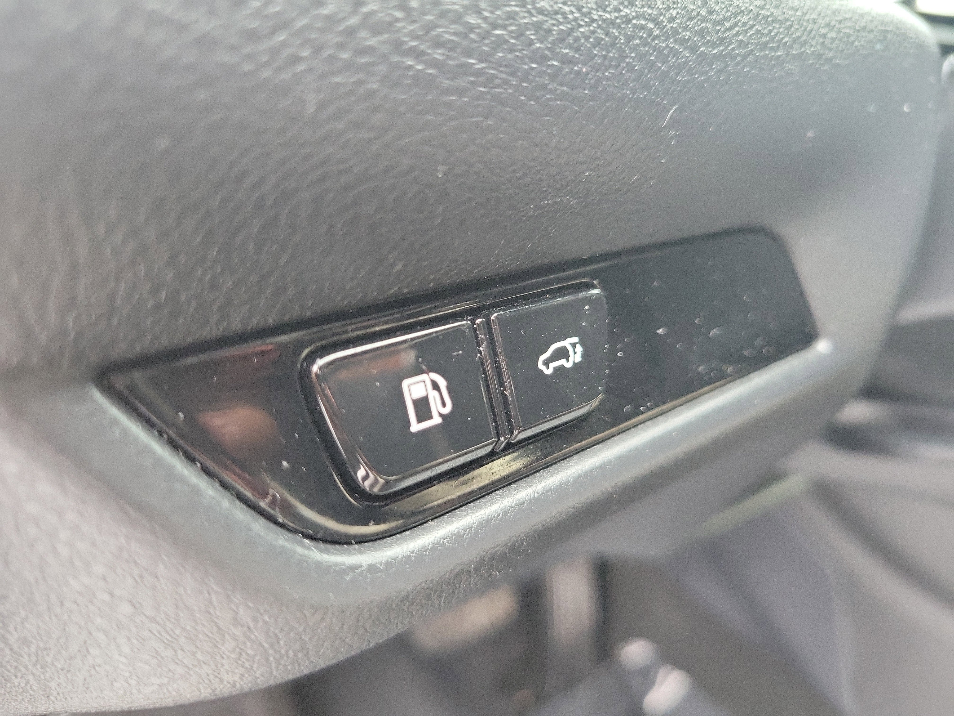 Certified 2024 Lexus NX 250 FWD w/ Towing Package (2000 Lbs) image 24