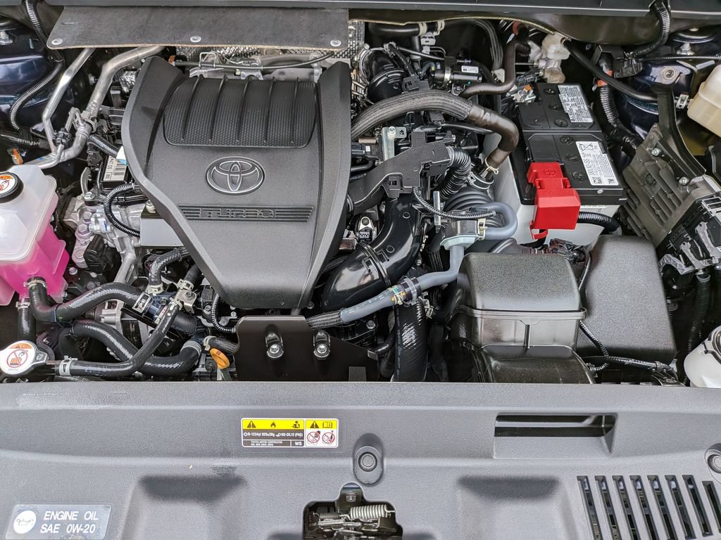 Used 2026 Toyota Highlander XLE AWD/4WD image 38