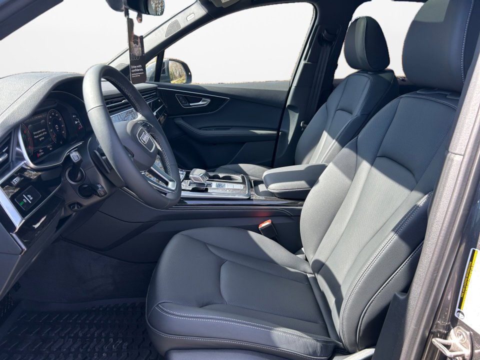 New 2026 Audi Q7 3.0T Premium Plus image 9