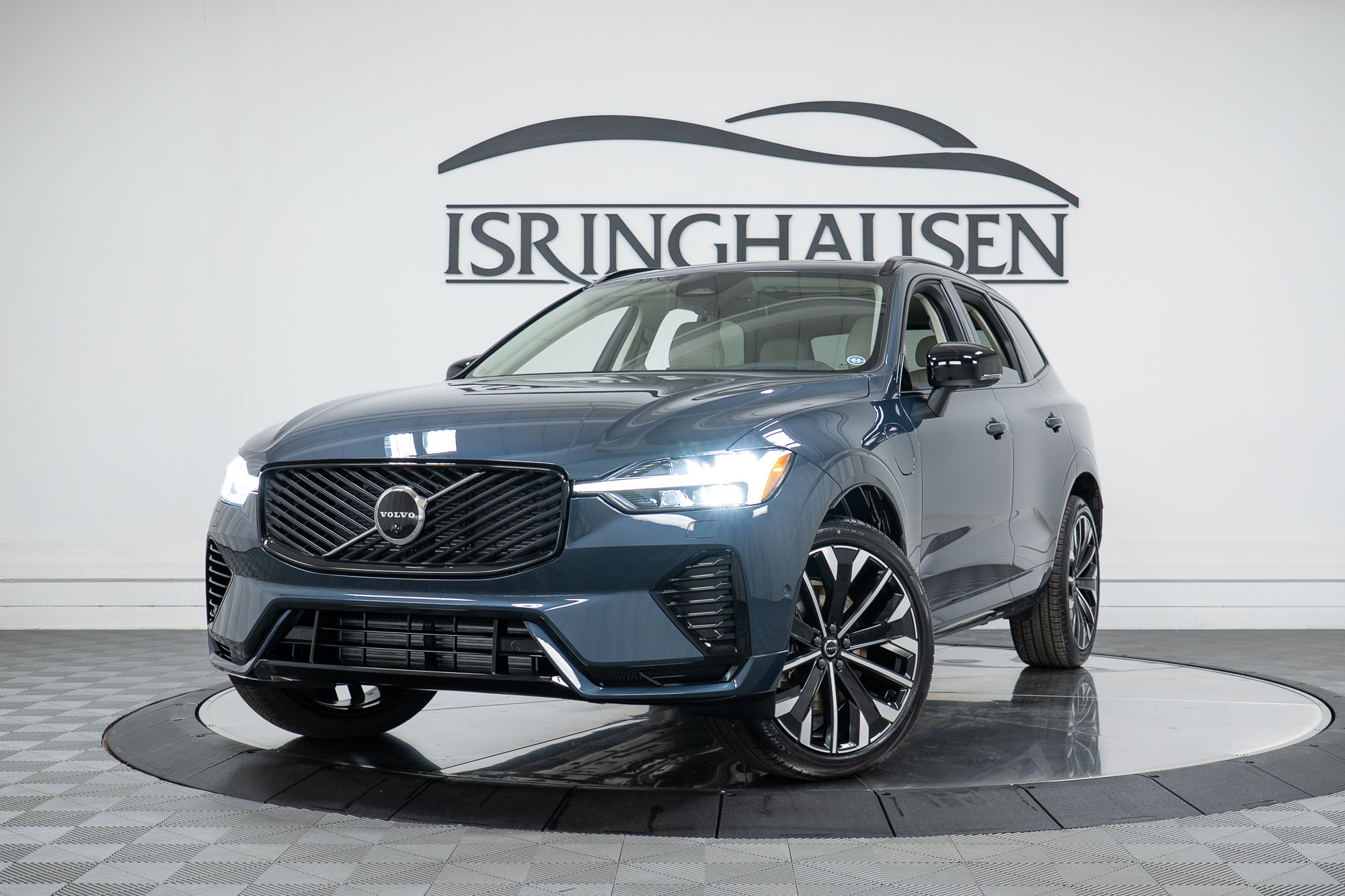 New 2026 Volvo XC60 T8 Ultra w/ Climate Package AWD/4WD image 26
