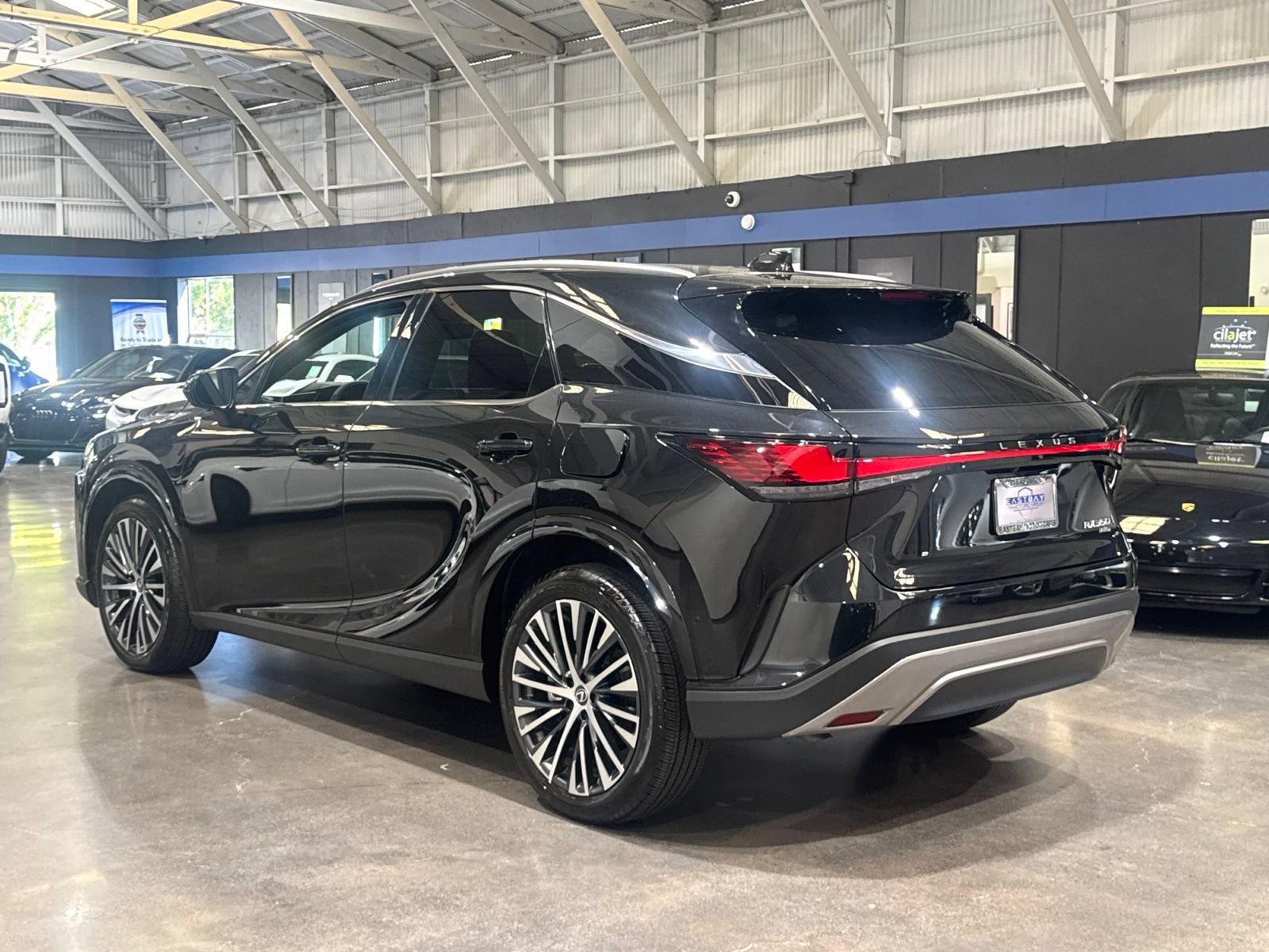 Used 2025 Lexus RX 350 Premium Plus AWD/4WD image 10