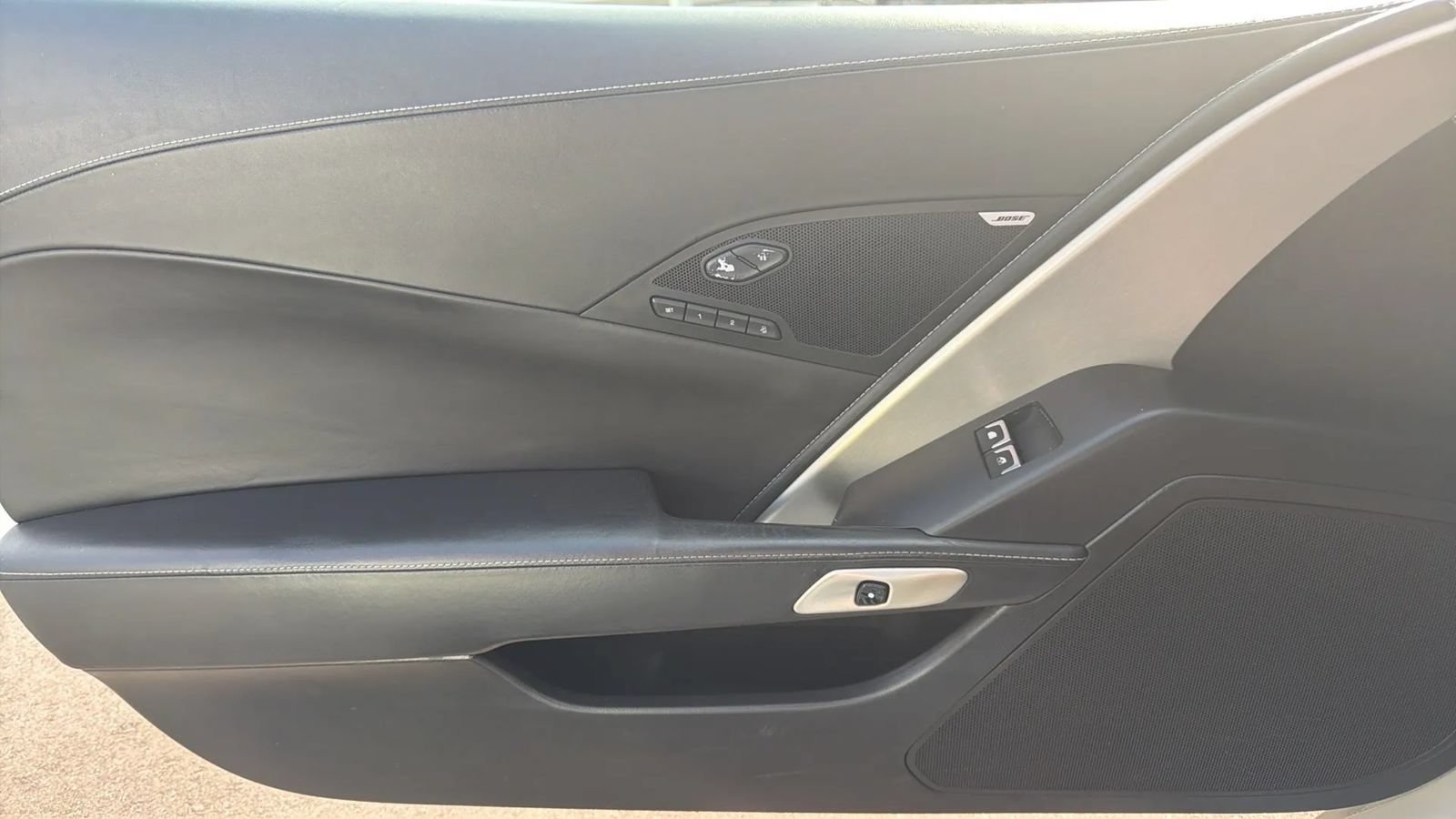 Used 2015 Chevrolet Corvette Stingray Coupe w/ 3LT Preferred Equipment Group RWD image 15