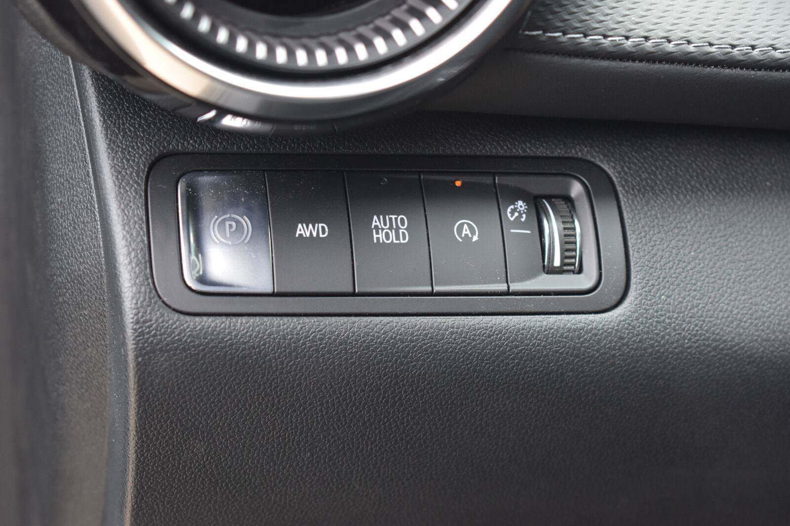 Used 2026 Chevrolet Equinox LT AWD/4WD image 22