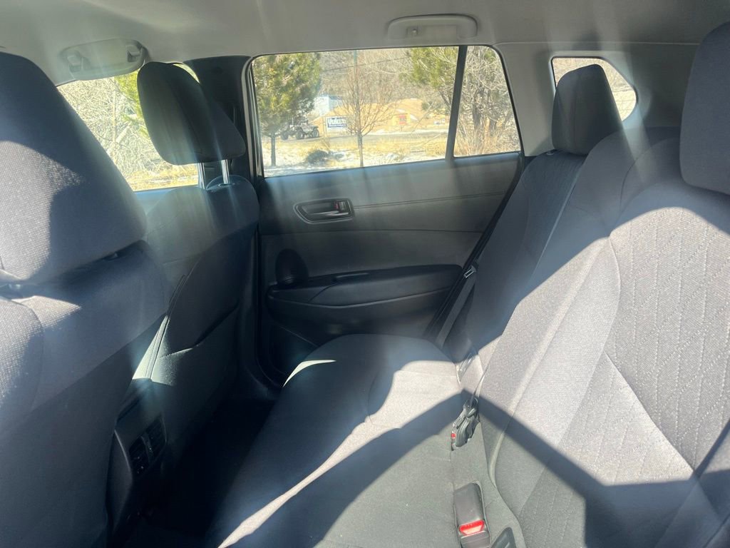 Used 2023 Toyota Corolla Cross LE image 11