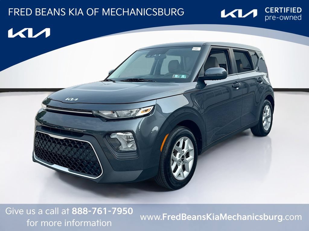 Certified 2022 Kia Soul LX w/ Technology Package FWD image 3