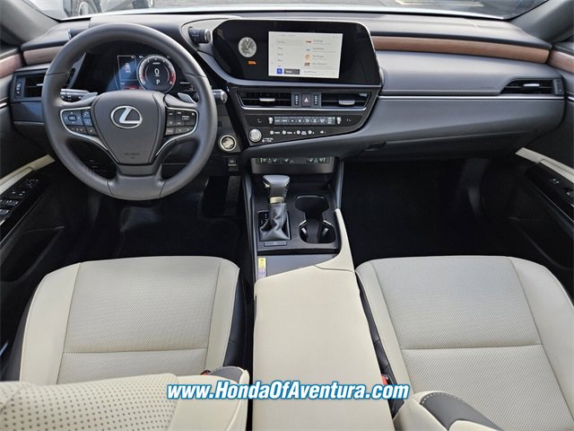 Used 2024 Lexus ES 350 w/ Premium Package image 9