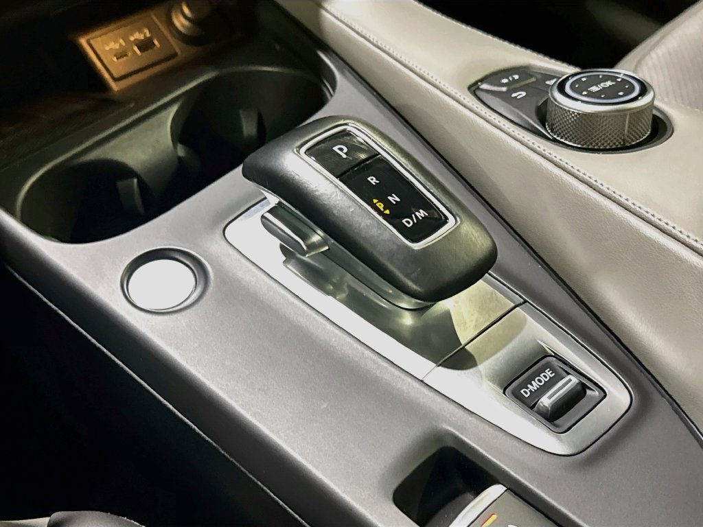 Certified 2023 INFINITI QX50 Luxe FWD image 17