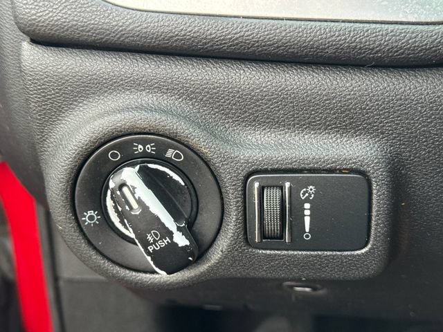Used 2016 Dodge Dart SXT Sport FWD image 29