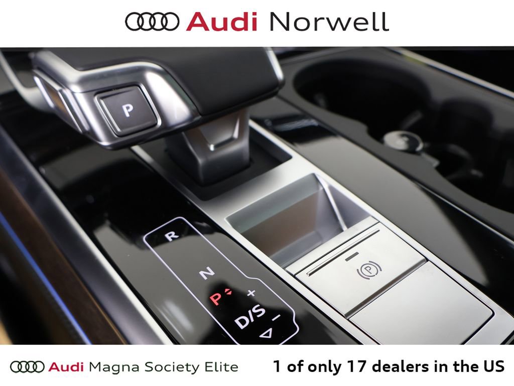 New 2026 Audi Q8 Prestige AWD/4WD image 3