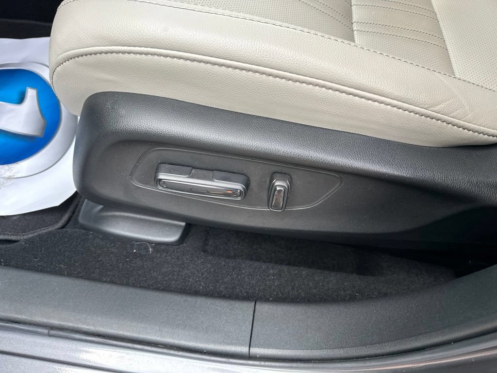 Certified 2025 Honda HR-V EX-L image 22