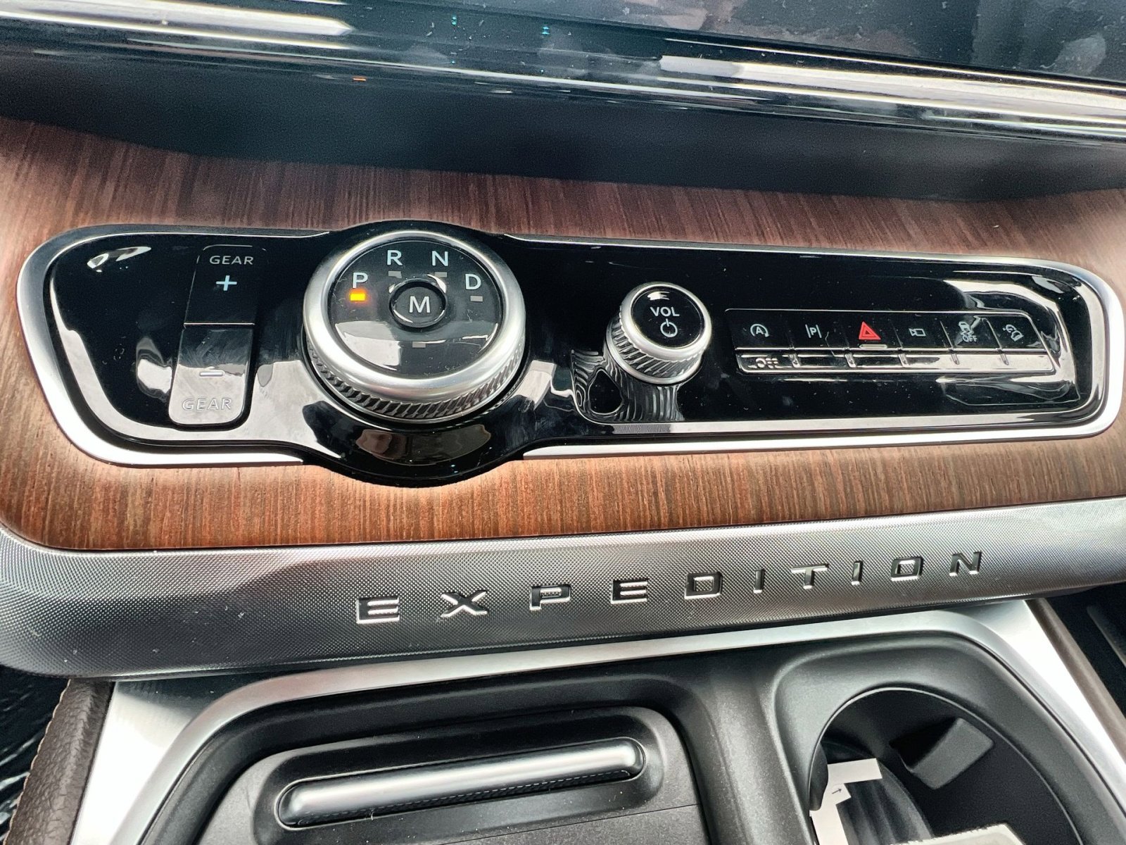 New 2025 Ford Expedition King Ranch image 22