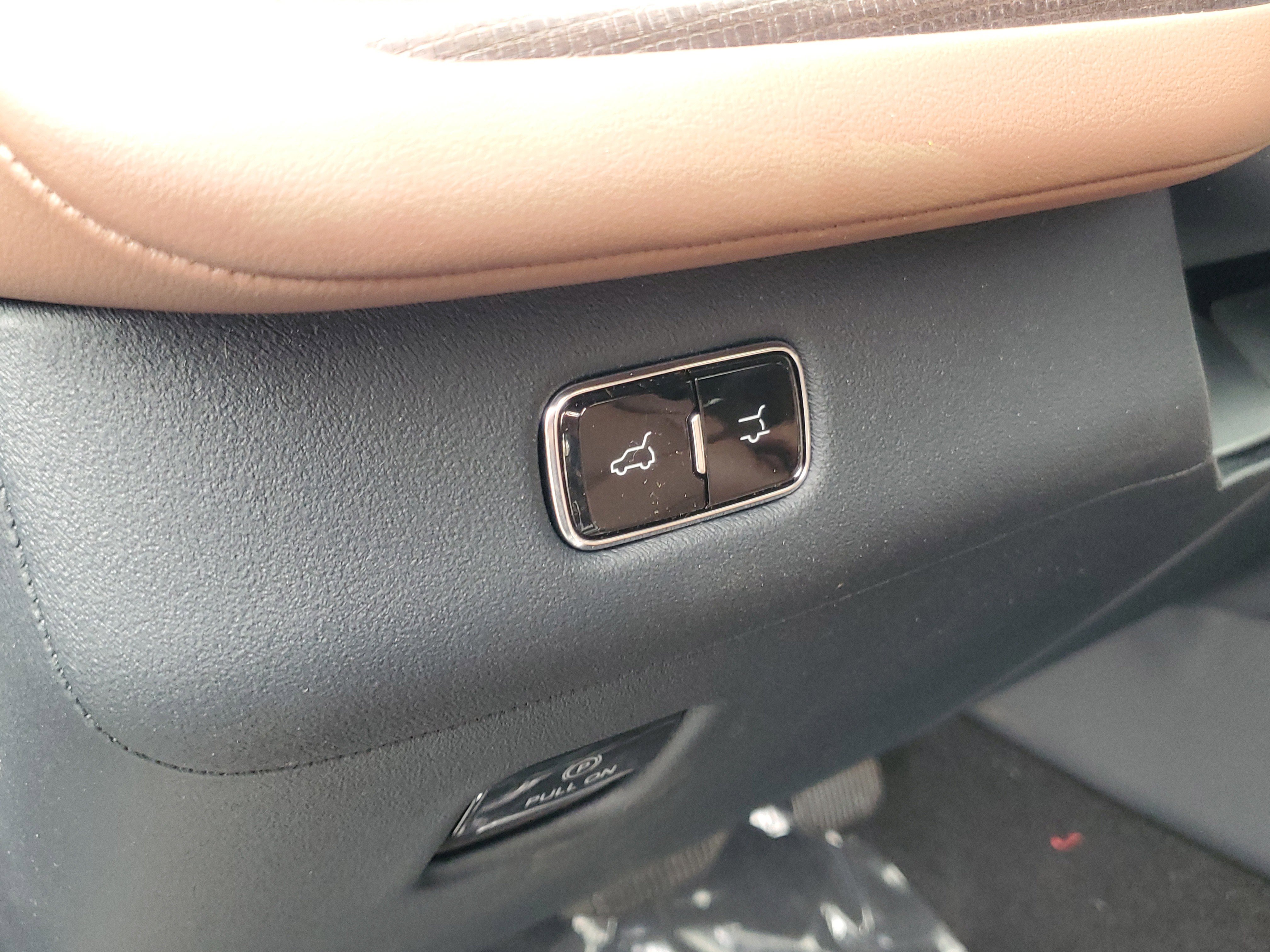 New 2026 Lincoln Navigator Reserve AWD/4WD image 15