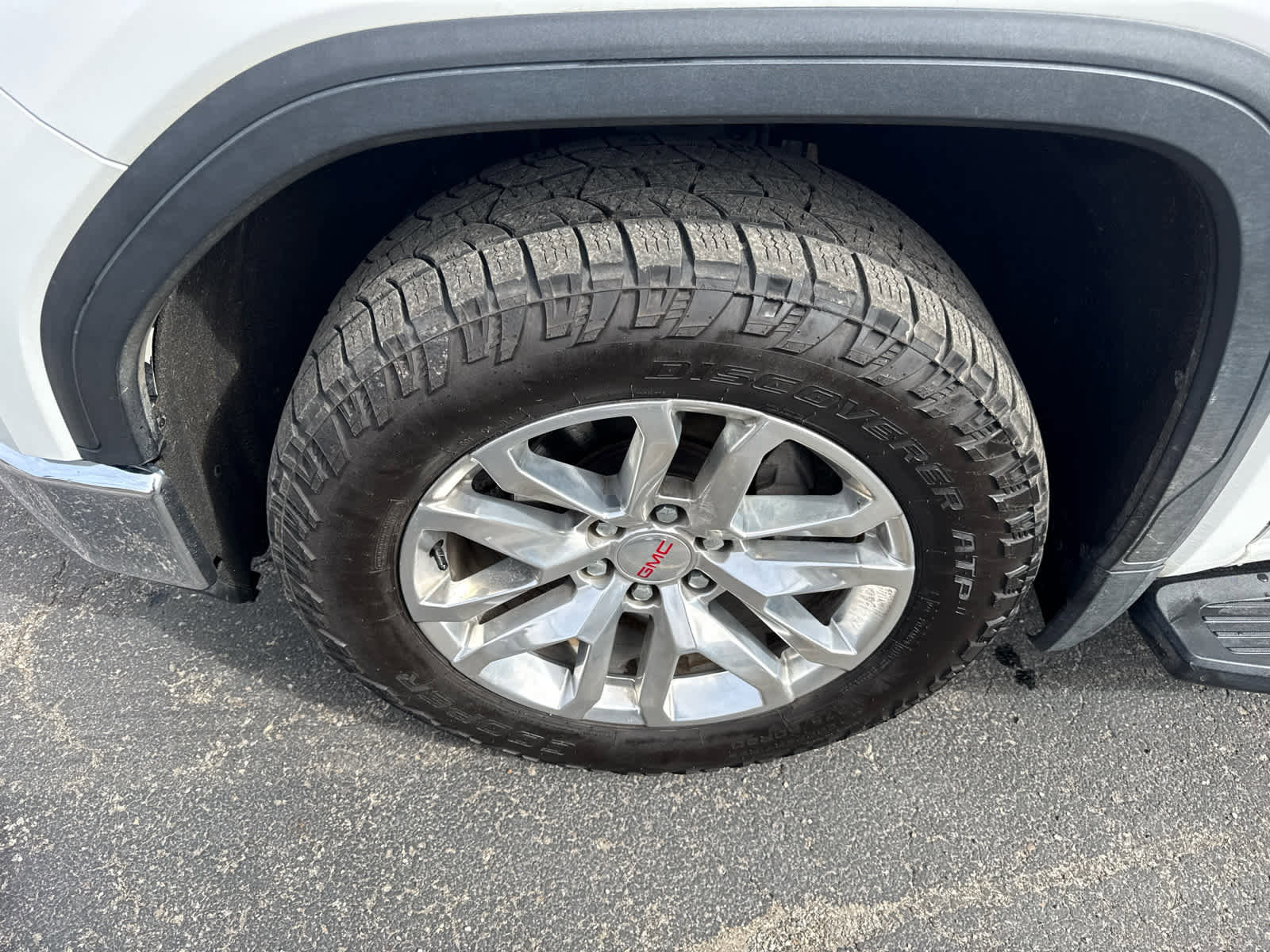 Used 2020 GMC Sierra 1500 SLT w/ SLT Premium Plus Package image 2