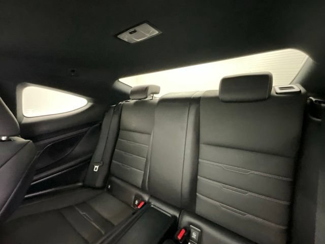 Used 2016 Lexus RC 200t RWD image 8