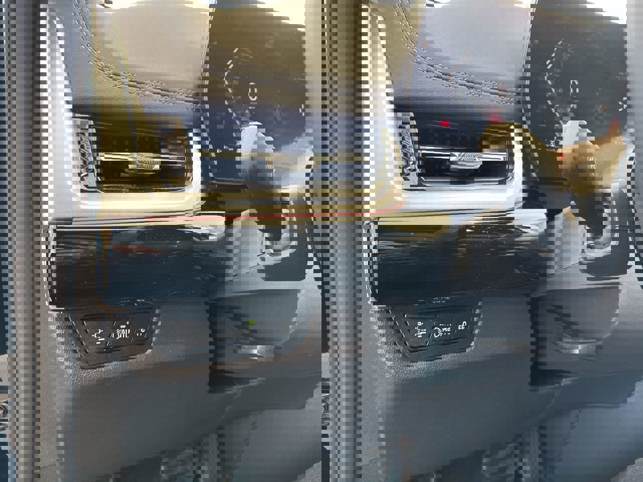 New 2026 BMW X1 xDrive28i w/ Convenience Package image 35