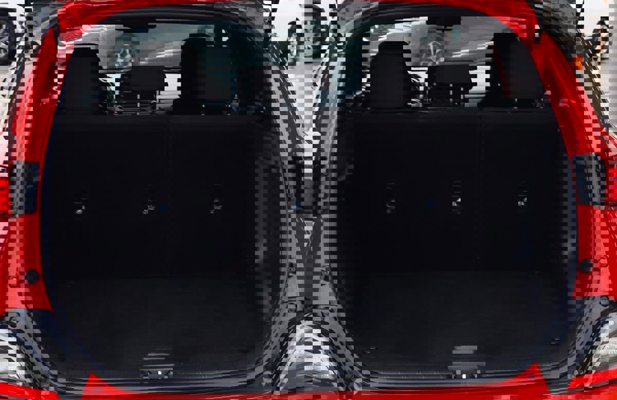 Used 2022 Hyundai Kona N Line w/ Tech Package image 26