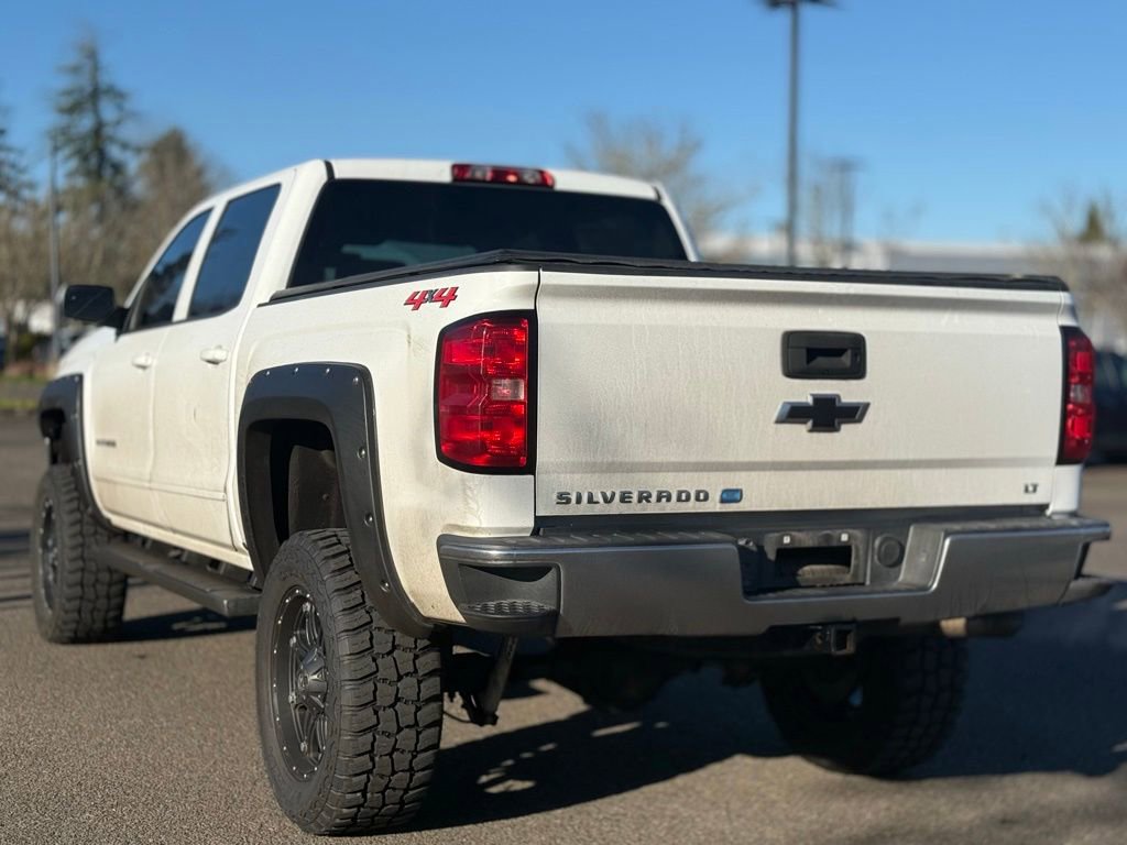 Used 2018 Chevrolet Silverado 1500 LT w/ LT Eassist Package image 3