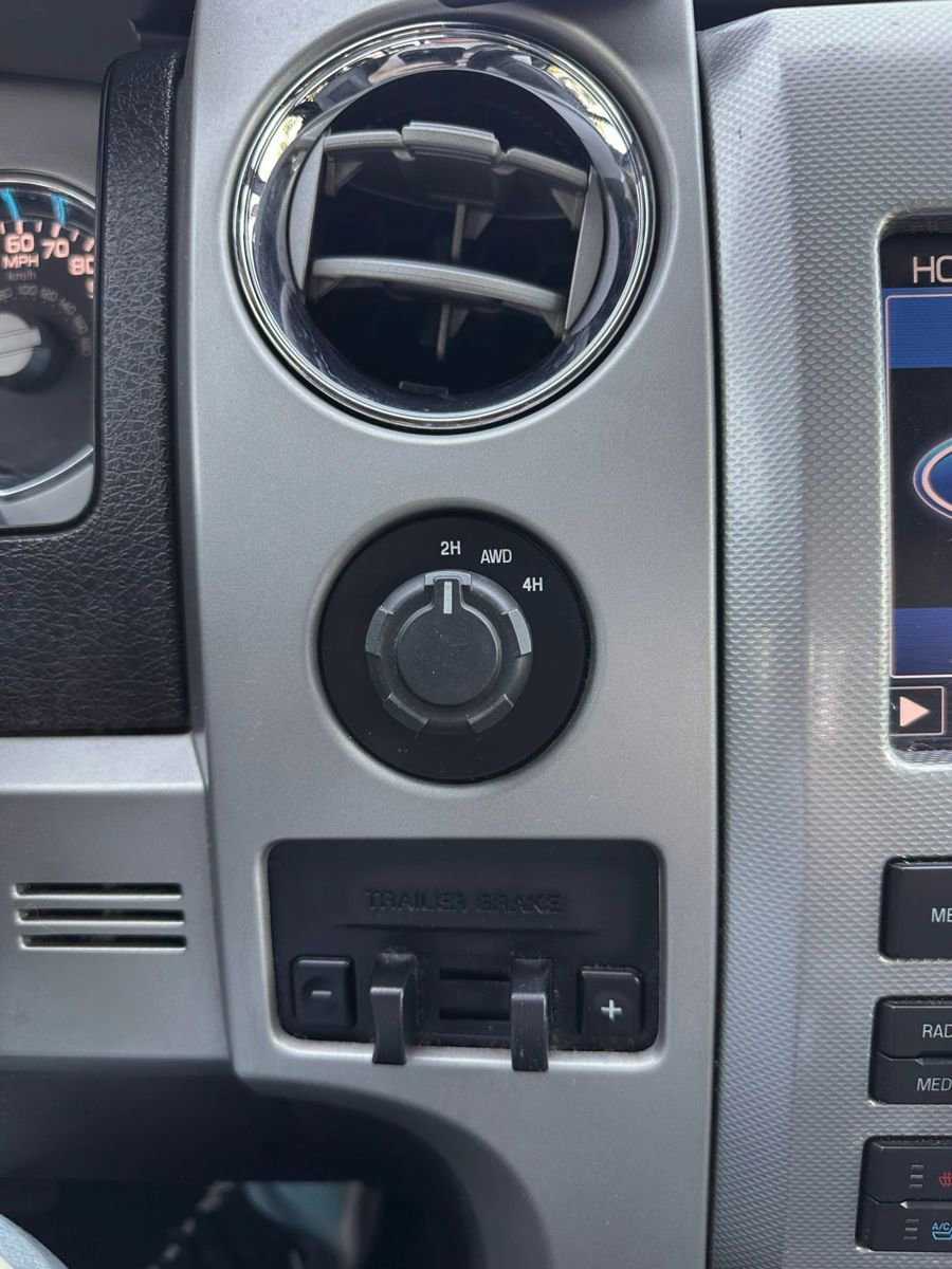 Used 2011 Ford F150 Lariat Limited AWD/4WD image 21