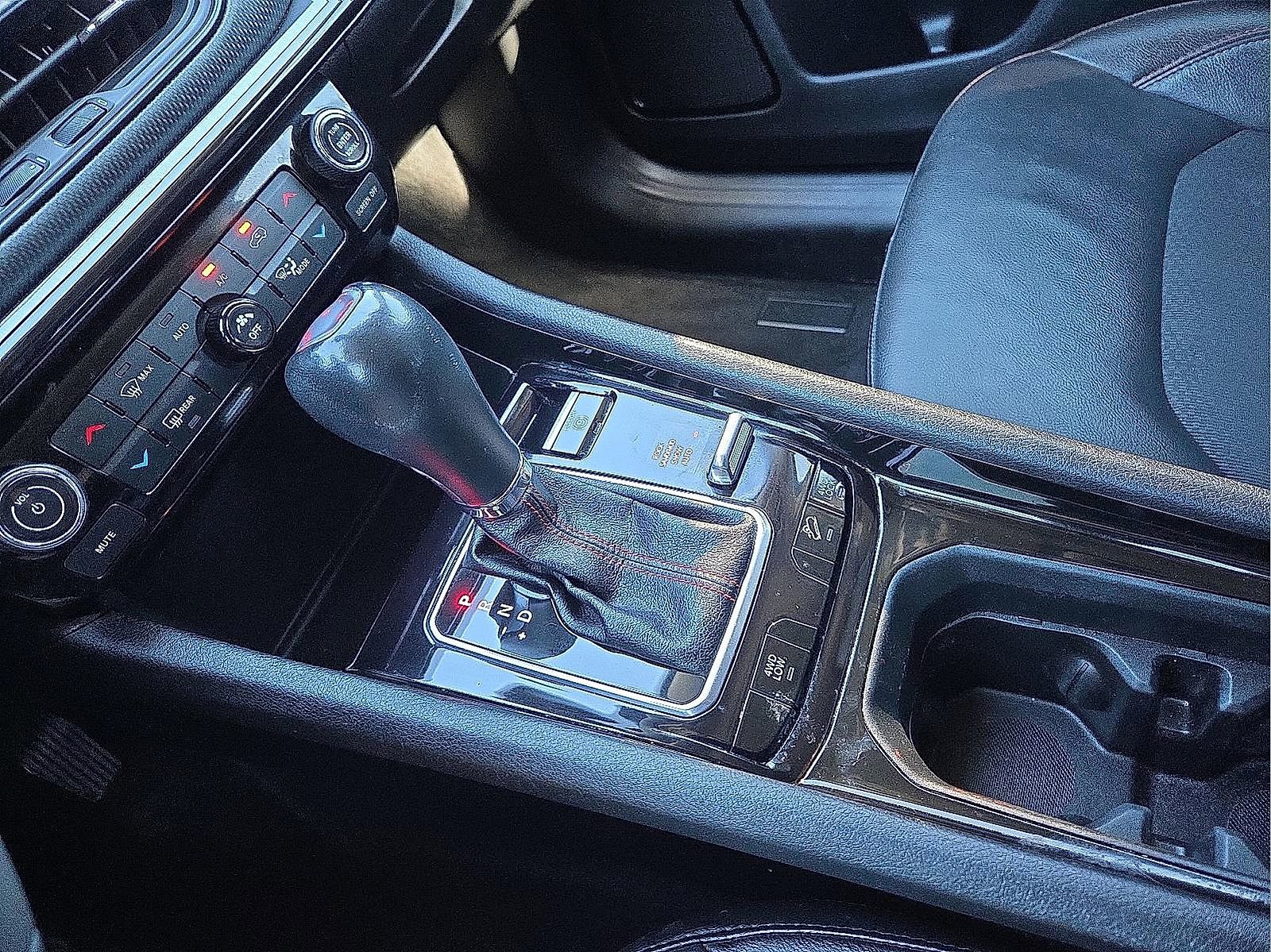 Used 2022 Jeep Compass Trailhawk w/ Trailer Tow Group AWD/4WD image 20