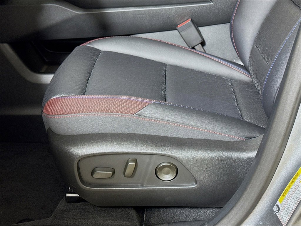 New 2026 Chevrolet Equinox RS w/ Convenience Package III image 17