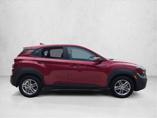 Used 2023 Hyundai Kona SE w/ Cargo Package FWD image 4