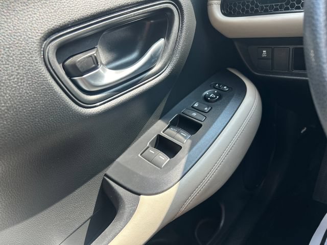 Used 2024 Honda HR-V LX image 10