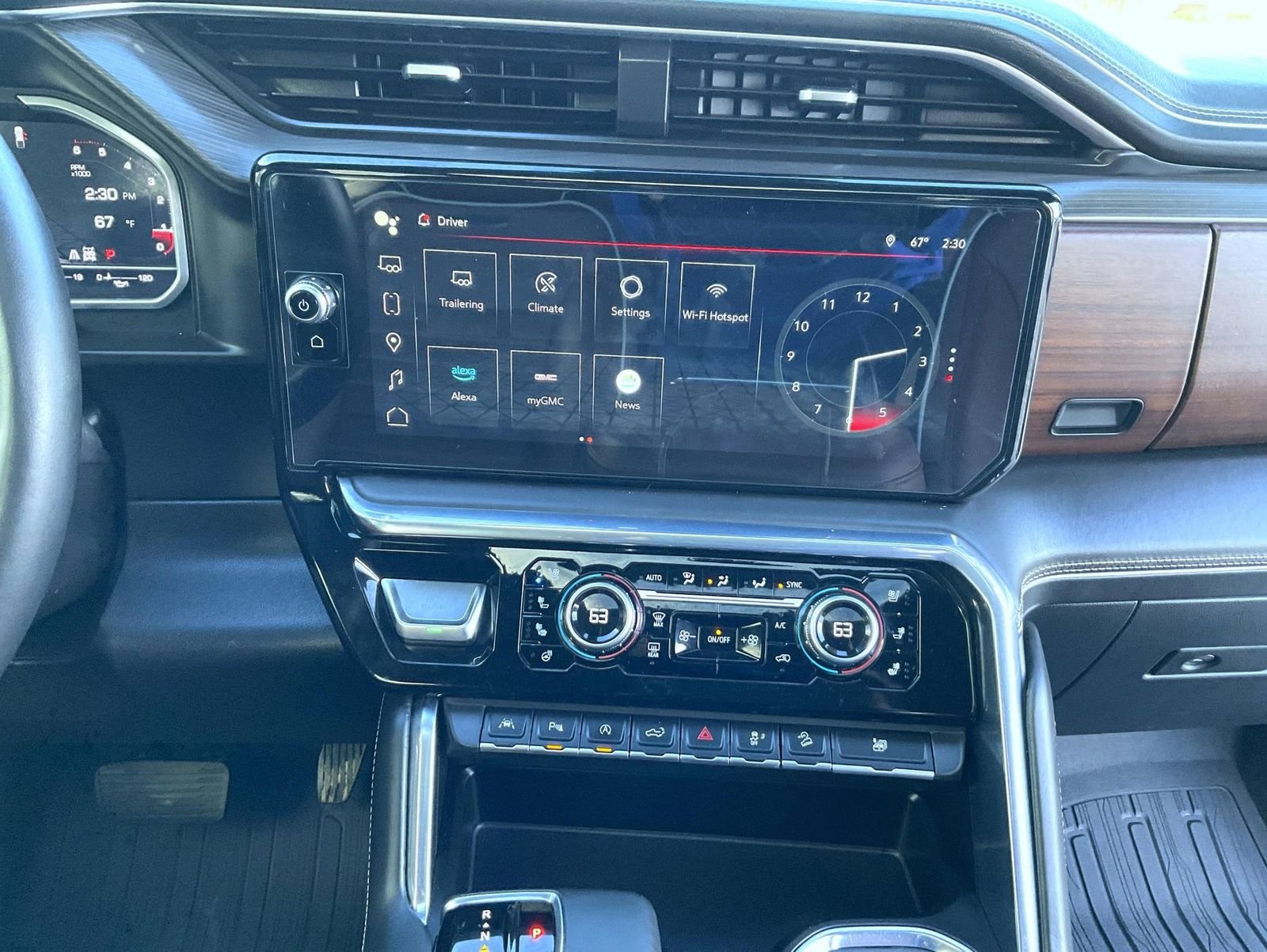 Used 2024 GMC Sierra 1500 Denali Ultimate AWD/4WD image 13