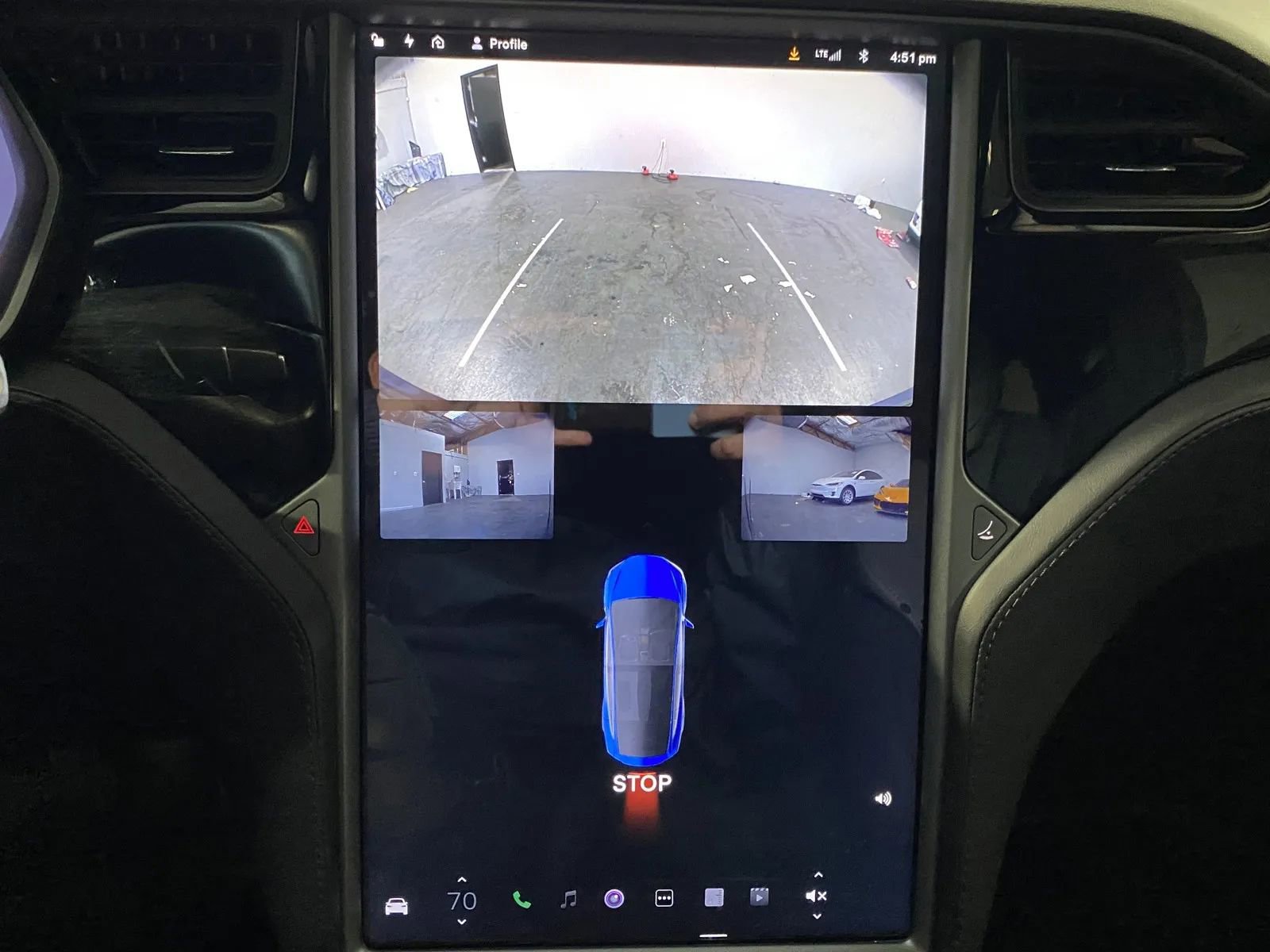 Used 2018 Tesla Model X 75D image 17