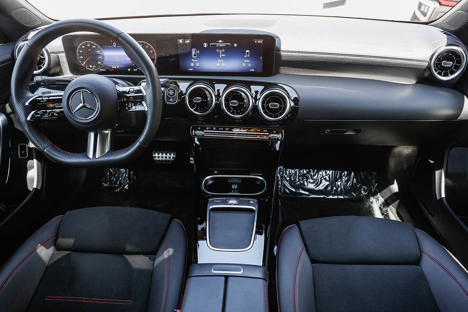 Certified 2026 Mercedes-Benz CLA 250 image 10