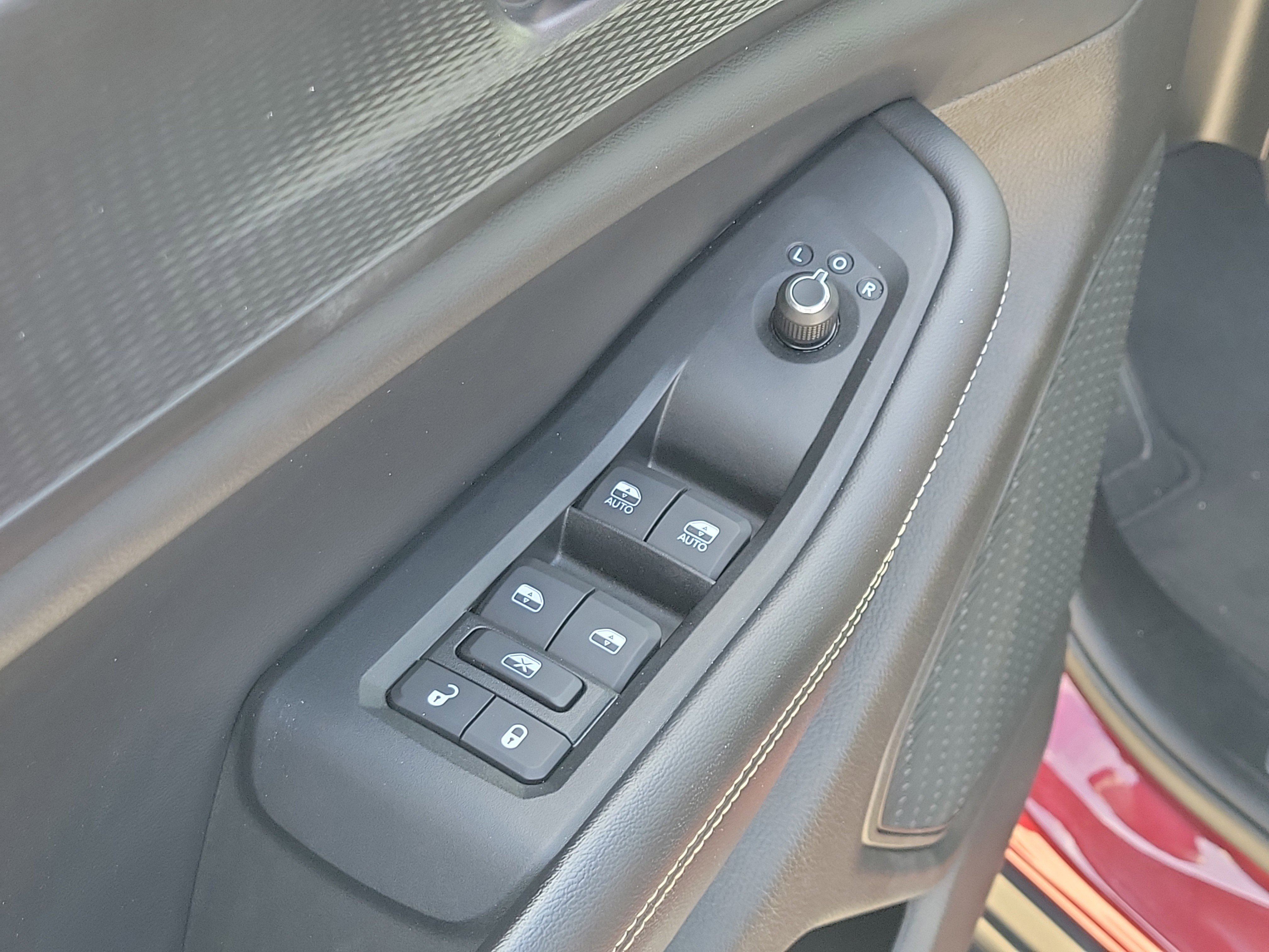 Used 2023 Jeep Grand Cherokee L Laredo RWD image 22