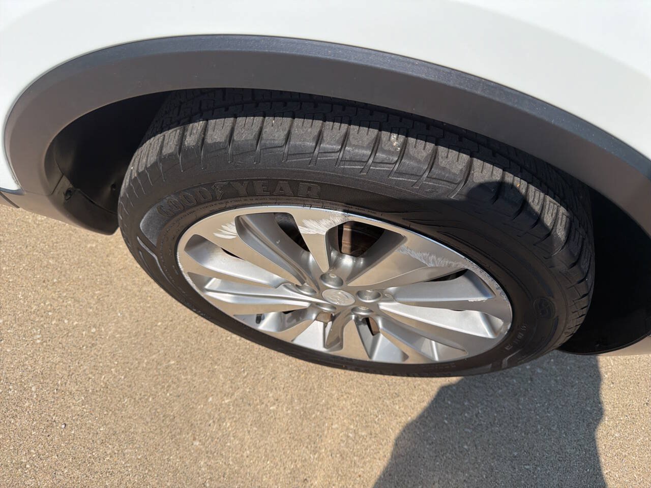 Used 2018 Buick Encore Preferred FWD image 9