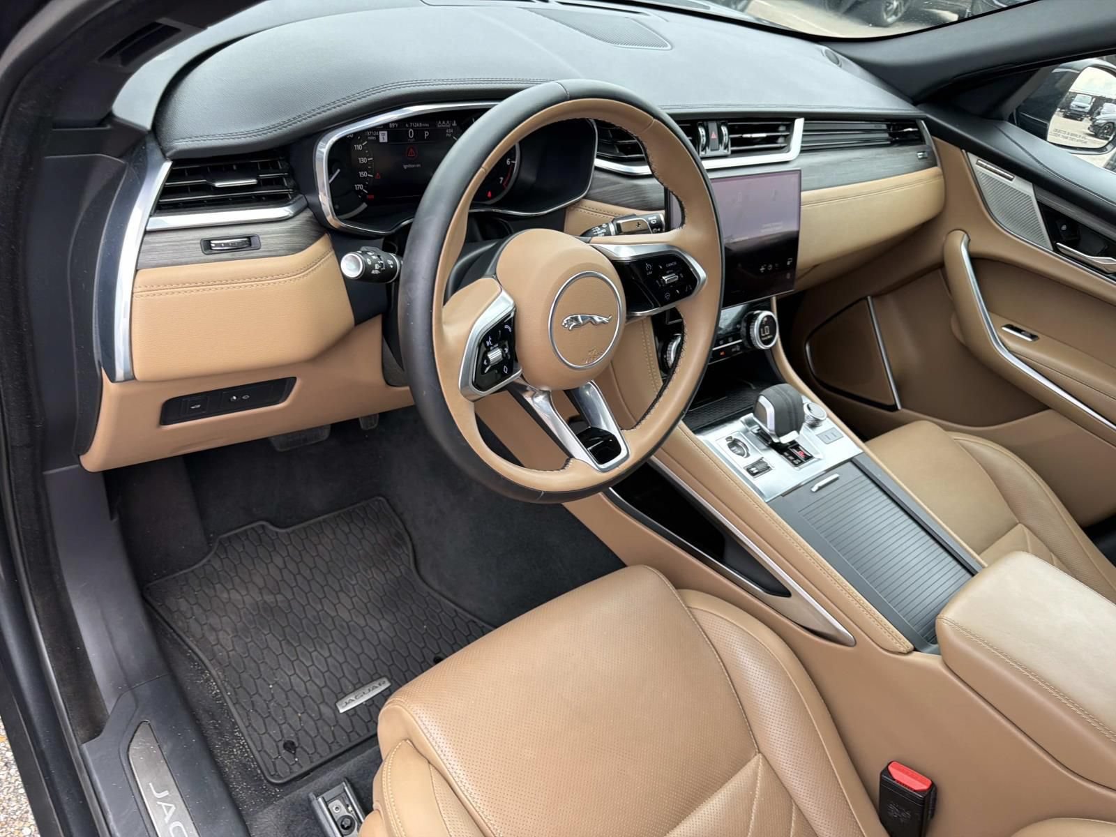 Used 2023 Jaguar F-PACE S AWD/4WD image 18