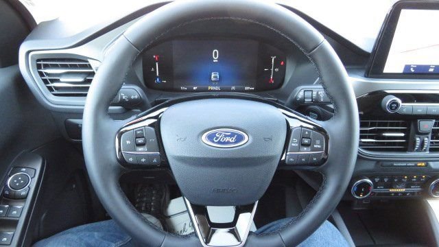 New 2025 Ford Escape Active w/ Cold Weather Package image 18