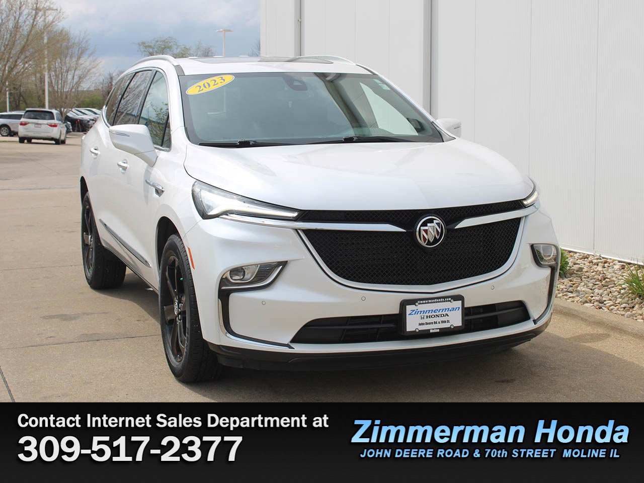 Used 2023 Buick Enclave Essence w/ Experience Buick Package AWD/4WD image 3