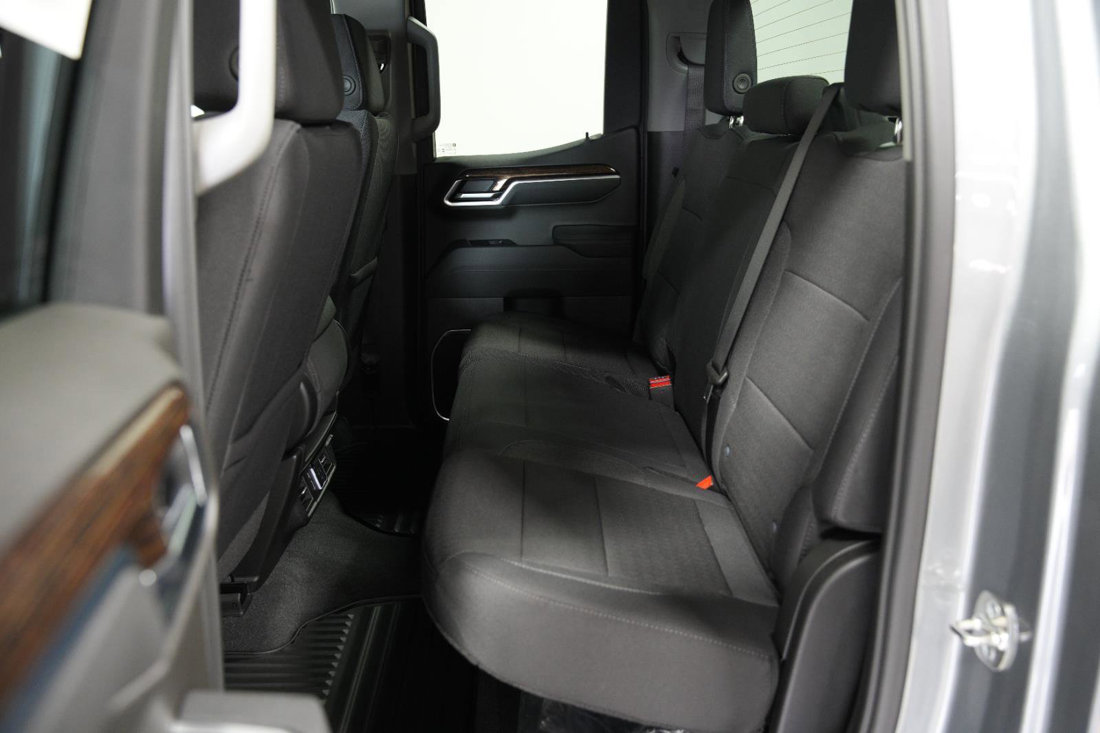 New 2026 GMC Sierra 1500 Elevation image 17