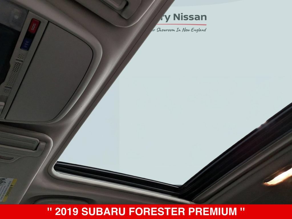Used 2019 Subaru Forester Premium w/ All-Weather Package AWD/4WD image 25