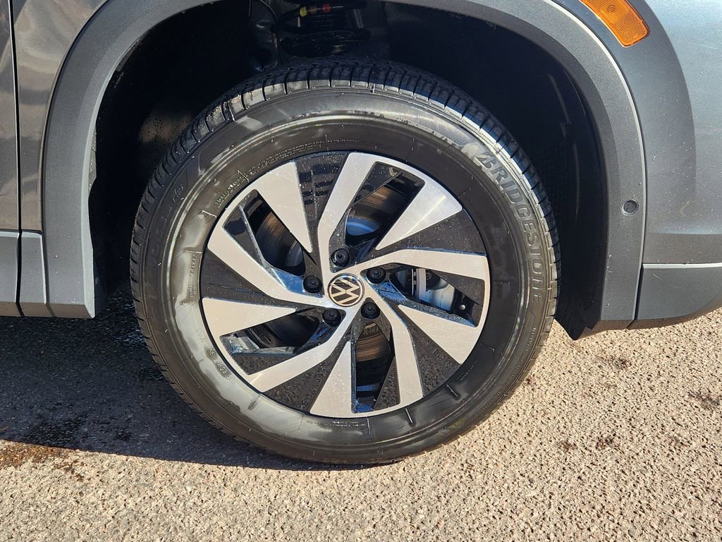 New 2026 Volkswagen Tiguan S AWD/4WD image 30