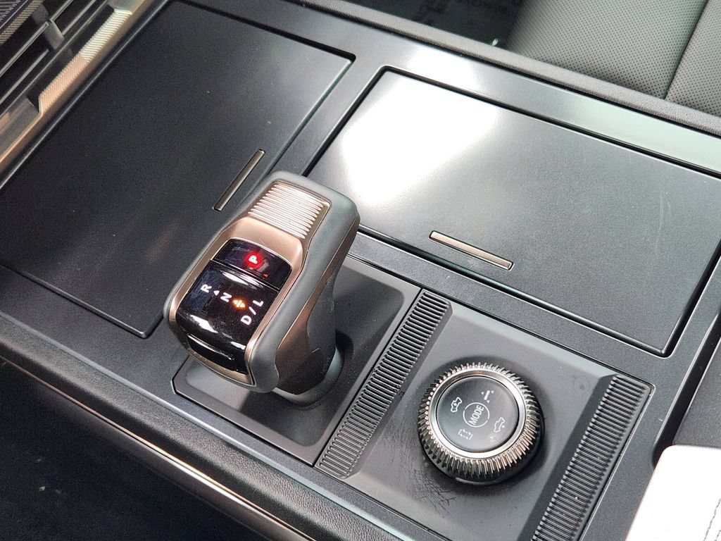 Used 2025 GMC Hummer EV 2X AWD/4WD image 26