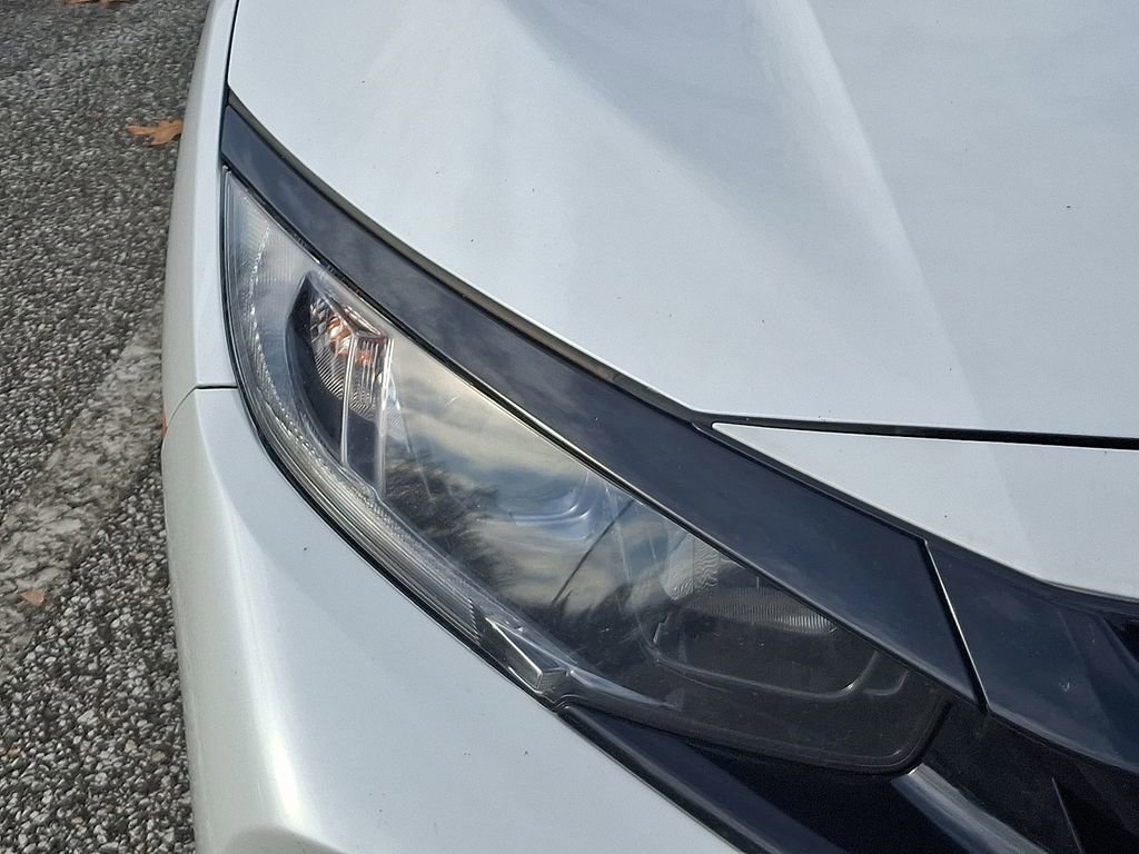 Used 2021 Honda Civic EX image 4