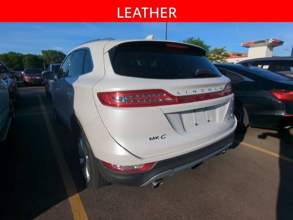 Used 2017 Lincoln MKC Select w/ Select Plus Package AWD/4WD image 4