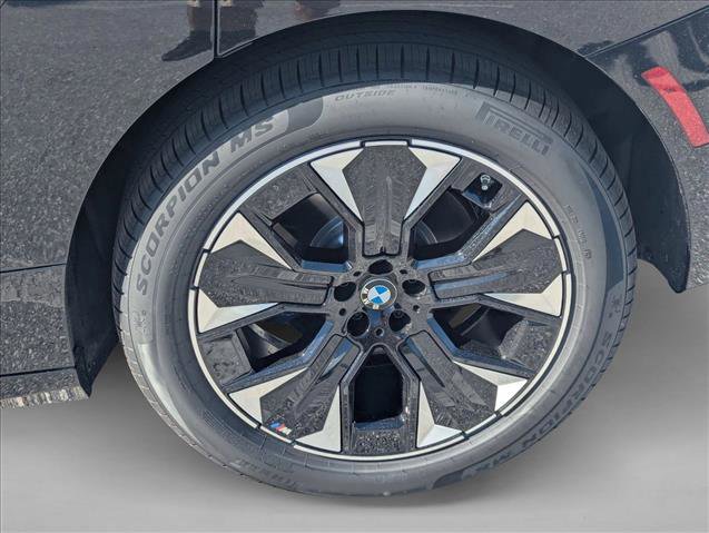 New 2026 BMW iX xDrive60 image 9