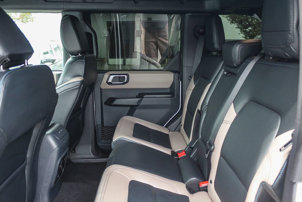 Used 2024 Ford Bronco Wildtrak image 21