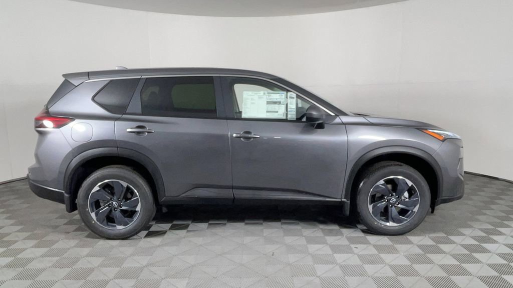 New 2025 Nissan Rogue SV image 3