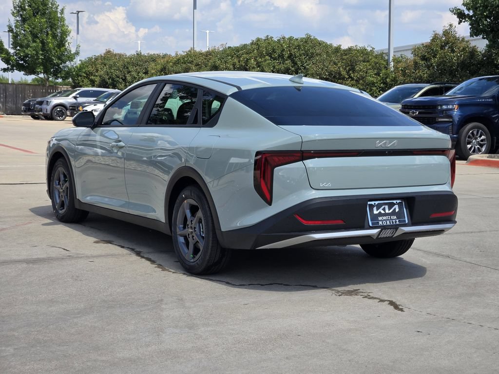 New 2026 Kia K4 FWD image 3