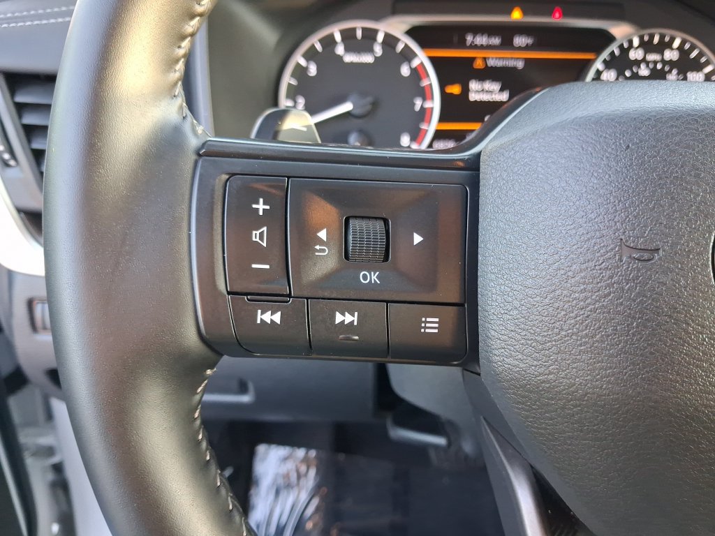 Certified 2026 Nissan Rogue SV FWD image 29