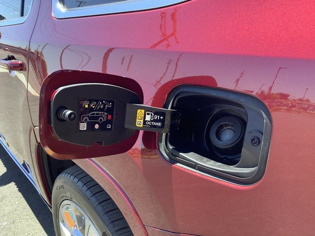 Used 2022 Jeep Grand Wagoneer Series II w/ Premium Group II image 24