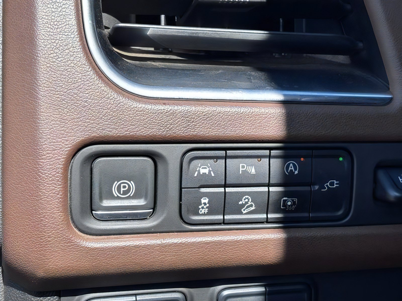 Used 2022 Chevrolet Tahoe High Country AWD/4WD image 20