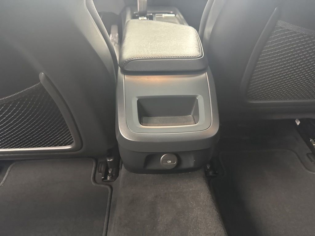 Used 2024 Volvo S60 B5 Core image 29