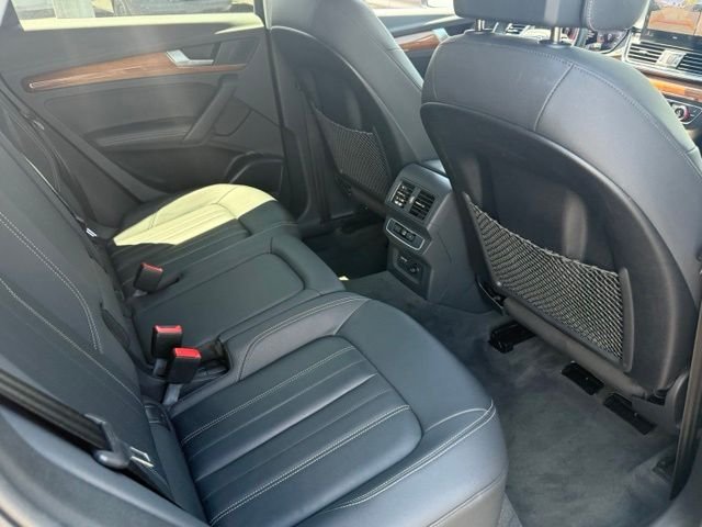 Used 2023 Audi Q5 2.0T Premium Plus w/ Premium Plus Package AWD/4WD image 26