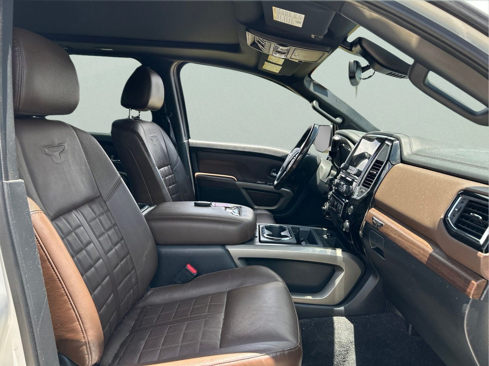Used 2021 Nissan Titan Platinum Reserve w/ Moonroof Package AWD/4WD image 12